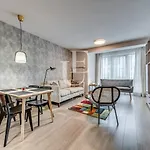 Miami A Lovely Center 2 Bedrooms With Private Parking *