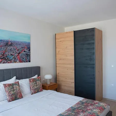 Miami A Lovely Center 2 Bedrooms With Private Parking * صوفيا